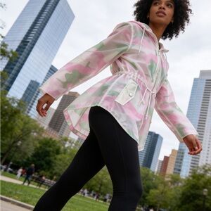 Members Only Pink & Green Camo Lightweight Hooded Rain Jacket /Perfect of an AKA